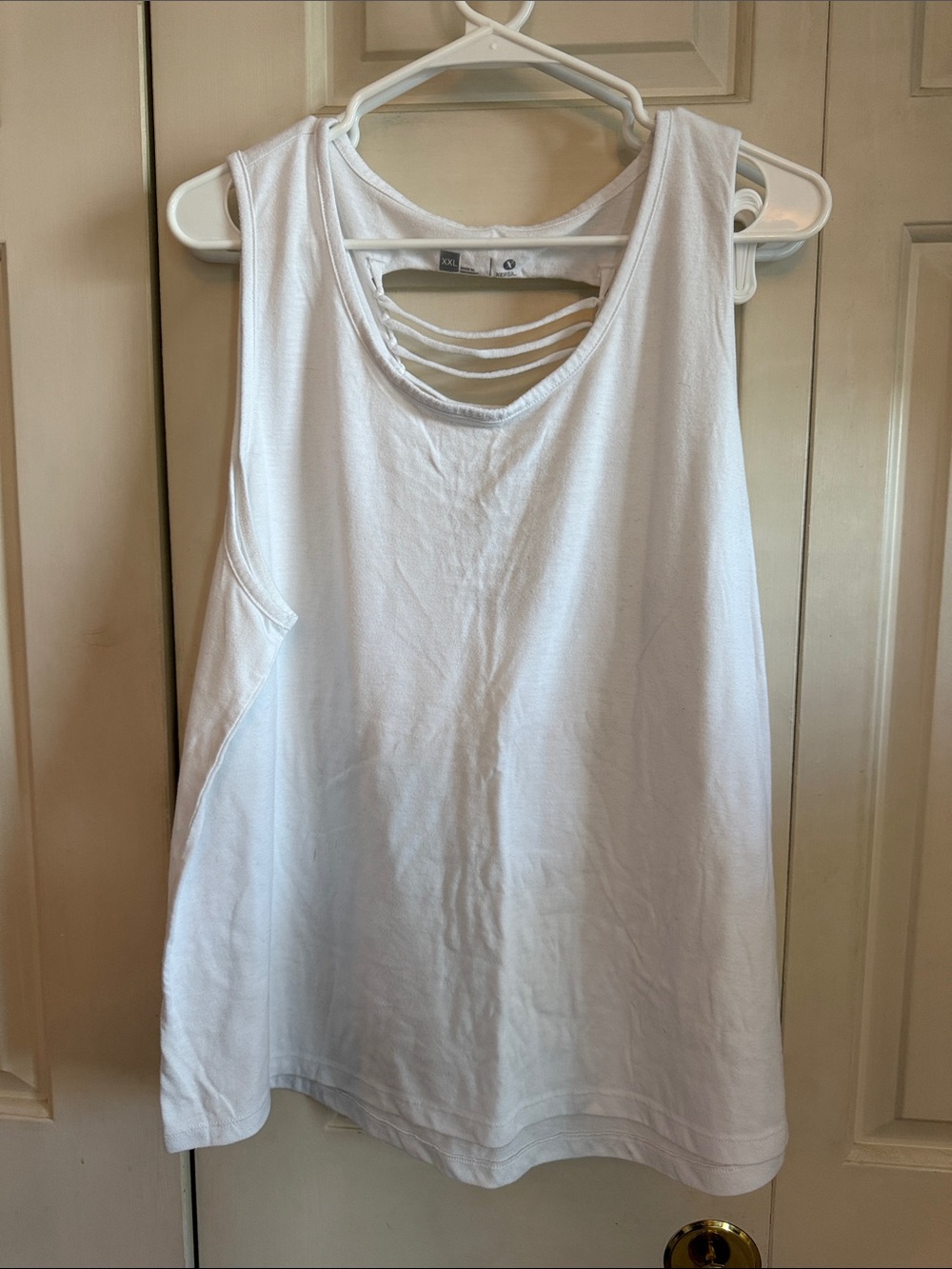 Xersion White Strappy Back Tank Top - Casual Women's Activewear